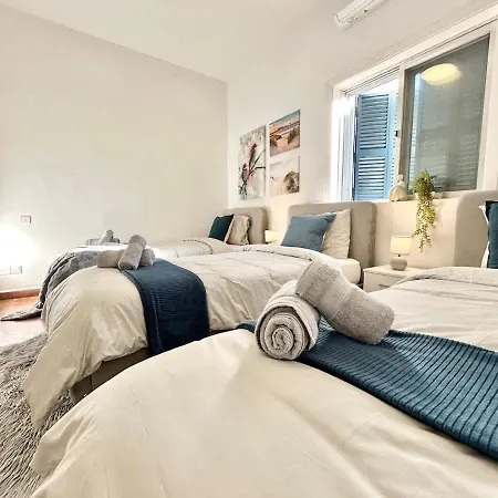 With Views Parking Ac Villa *