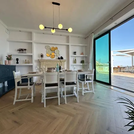 With Views Parking Ac *