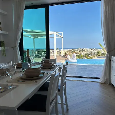 Βίλα With Views Parking Ac