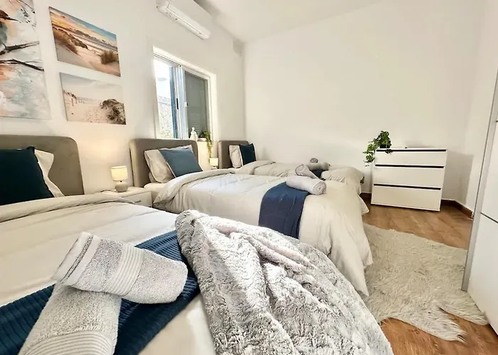 With Views Parking Ac