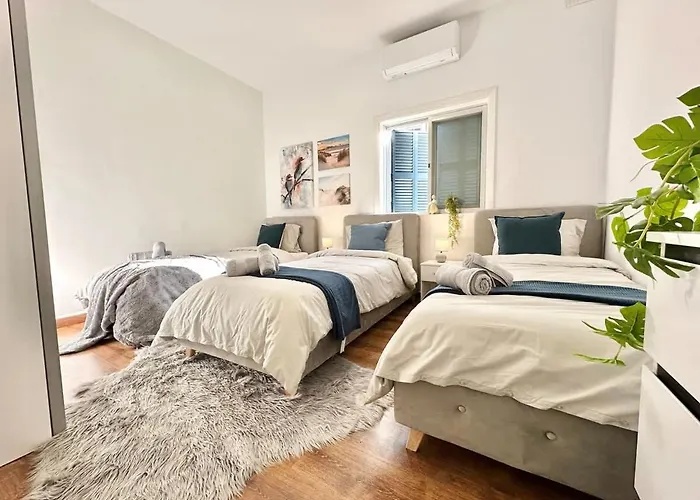 With Views Parking Ac