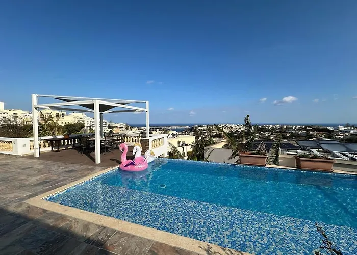 With Views Parking Ac * Mellieħa