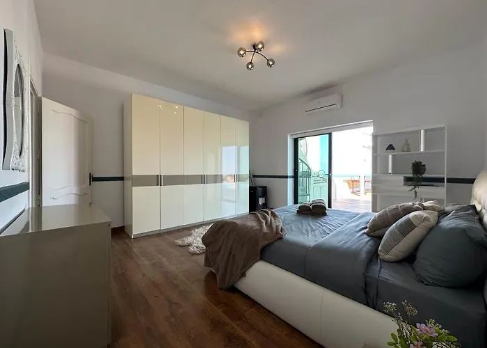 With Views Parking Ac