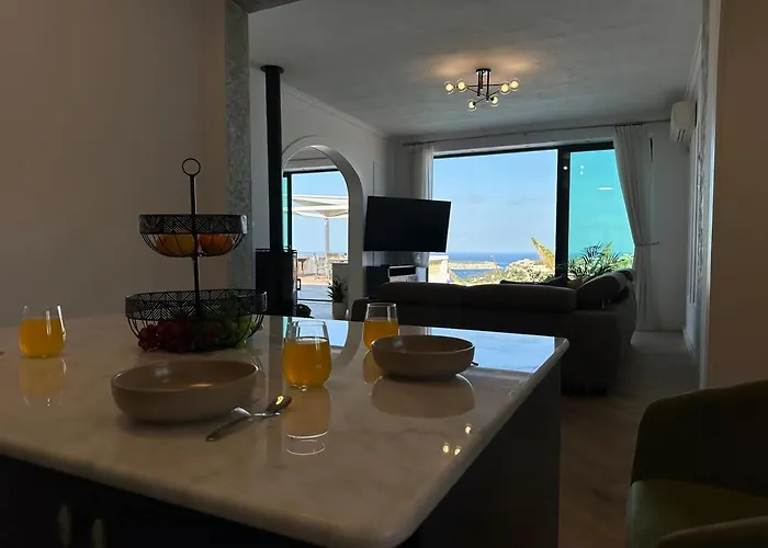 With Views Parking Ac *