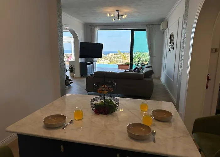 With Views Parking Ac *