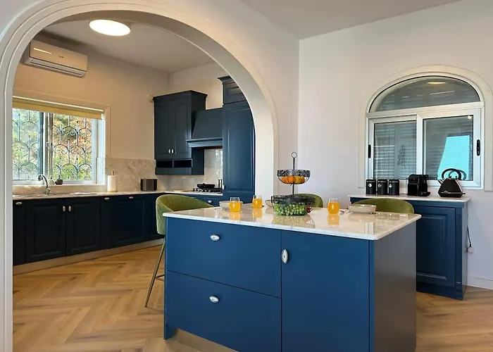 With Views Parking Ac * Mellieħa